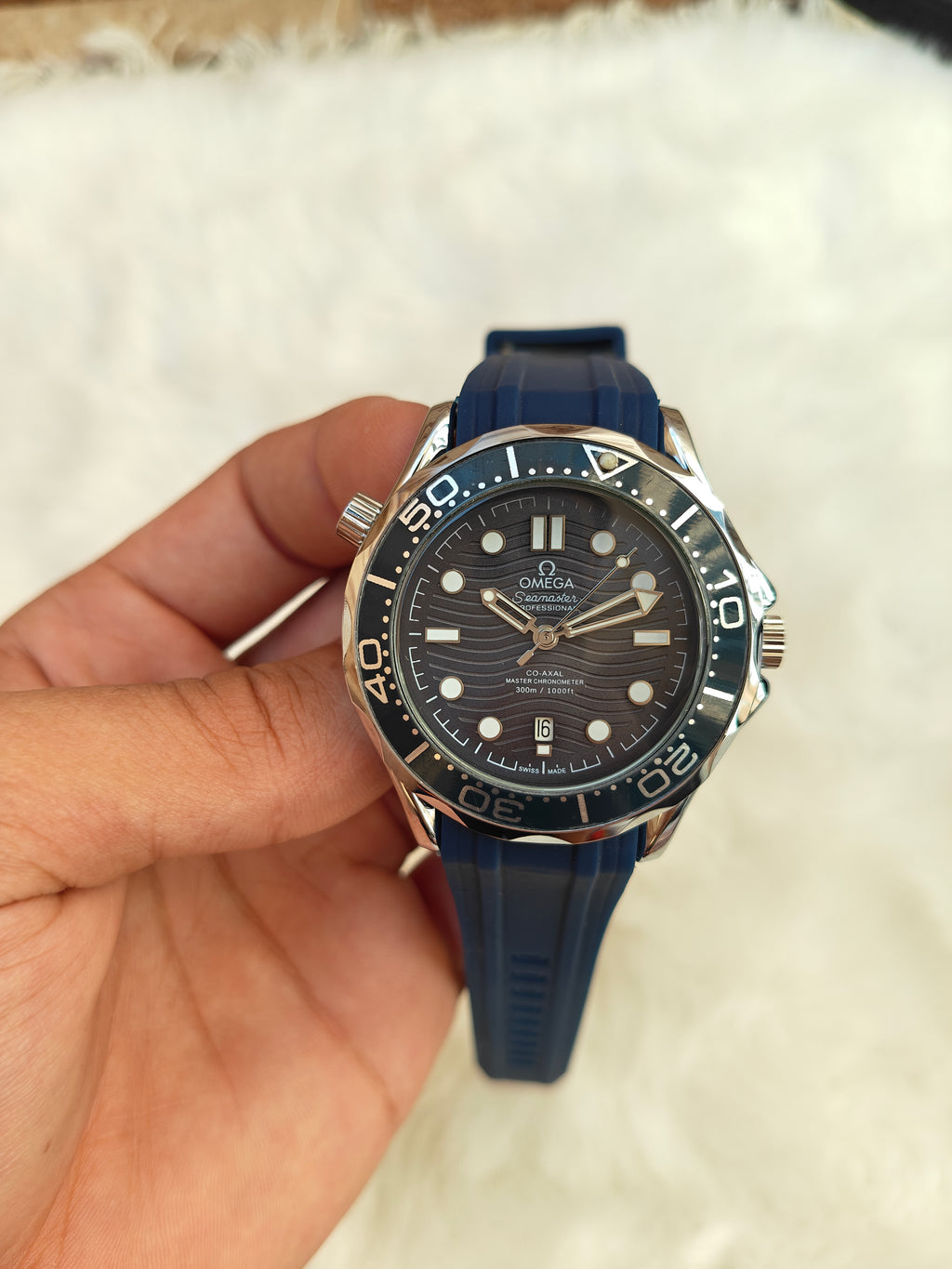 OMG Seamaster Diver – Classic Blue Rubber Edition