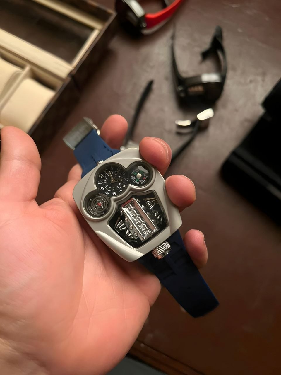 Jcb & Co.Magdini "Hyper-Engine" Luxury Concept – Polished Silver & Deep Blue Edition