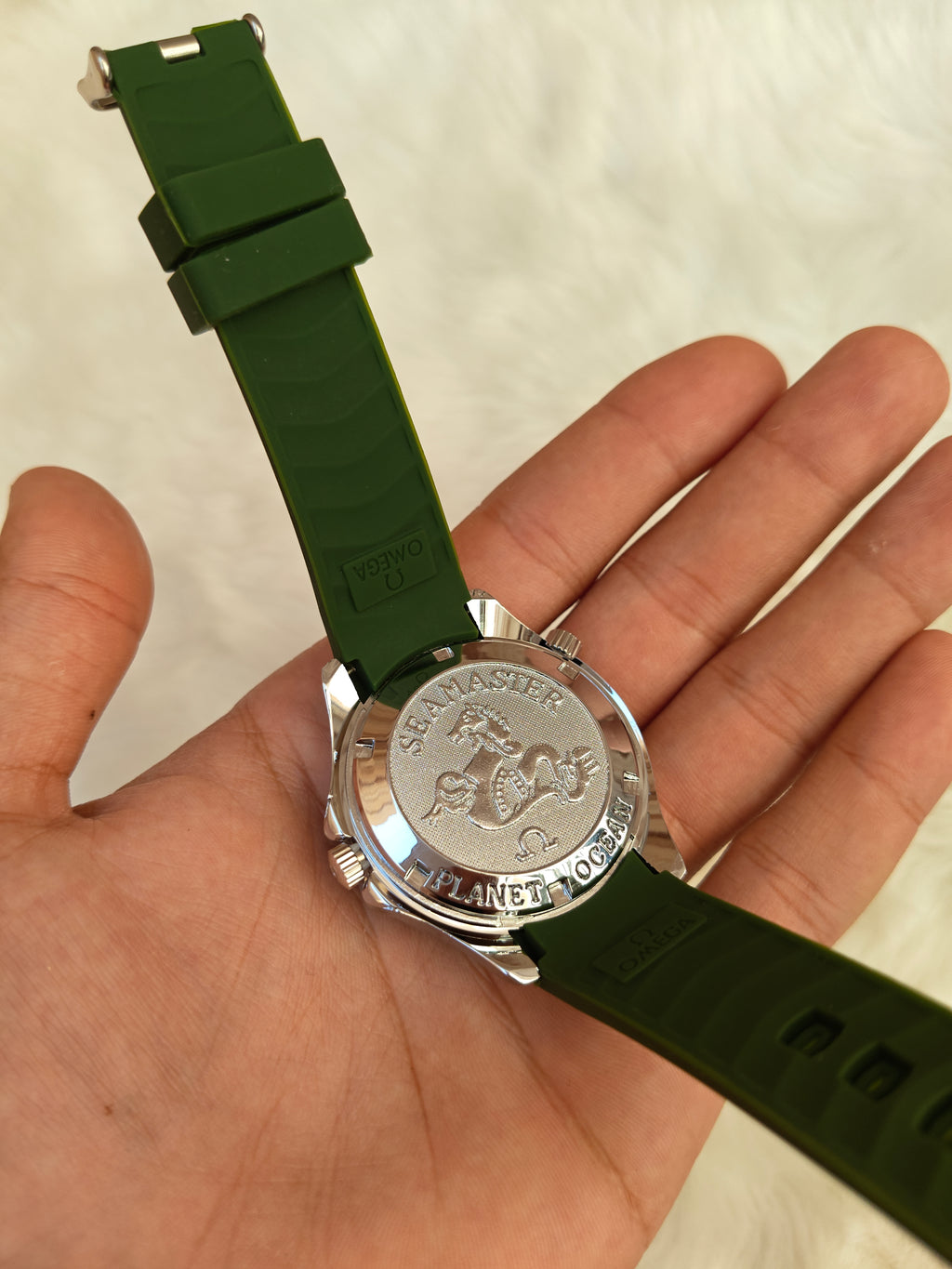 OMG Seamaster Diver – Green Rubber Edition