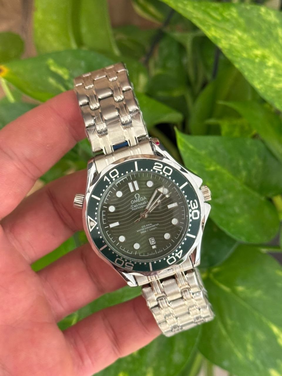 OMG Seamaster Diver – Green & Steel Edition