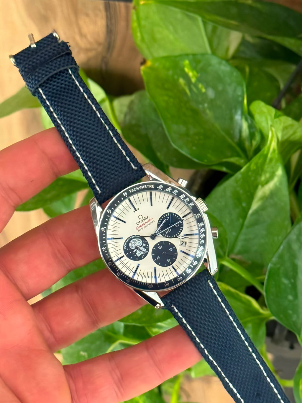 OMG Speedmaster Snoopy Edition Chronograph
