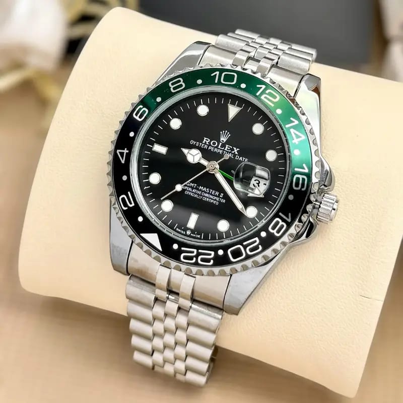 RO Gmt master black and Green' Automatic Black dial