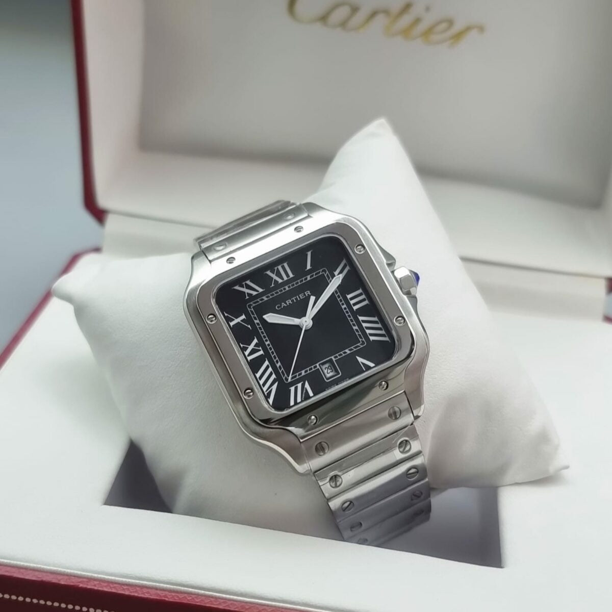 Santos de Cartier silver frame Quartz Black dial