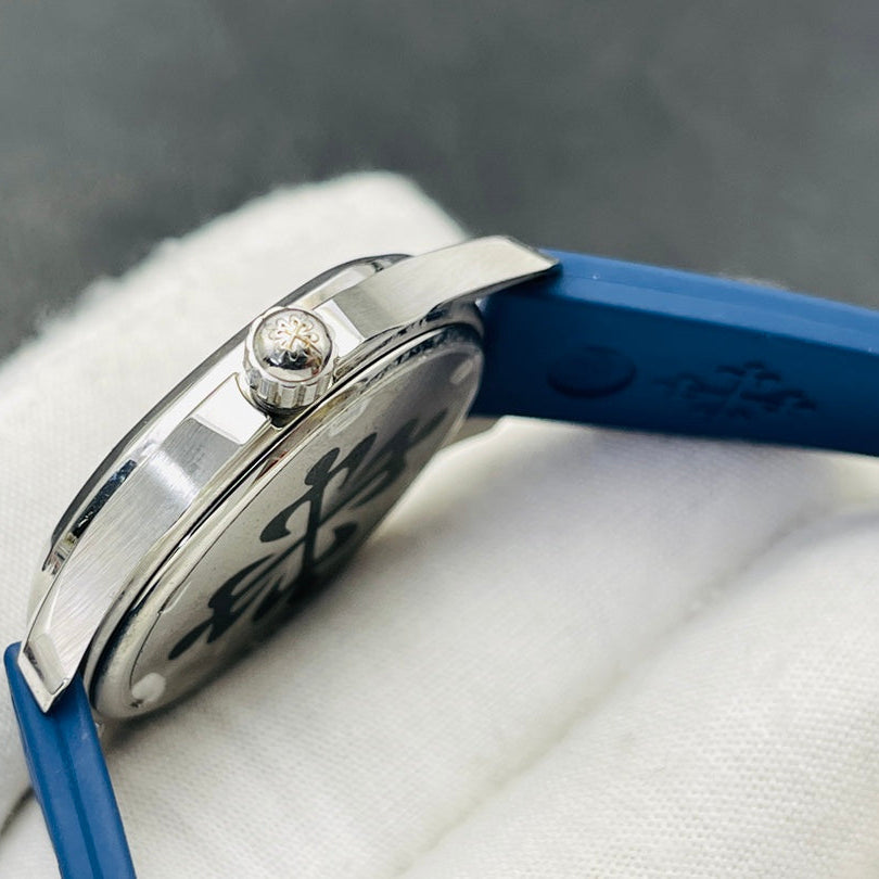 Patek Philippe Aquanaut Luce Silver, Blue strap with Blue dial