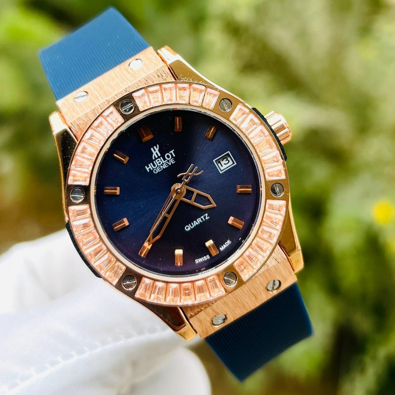 Hublot Geneve Women's Rose Gold & Blue Rubber (Baguette Bezel)