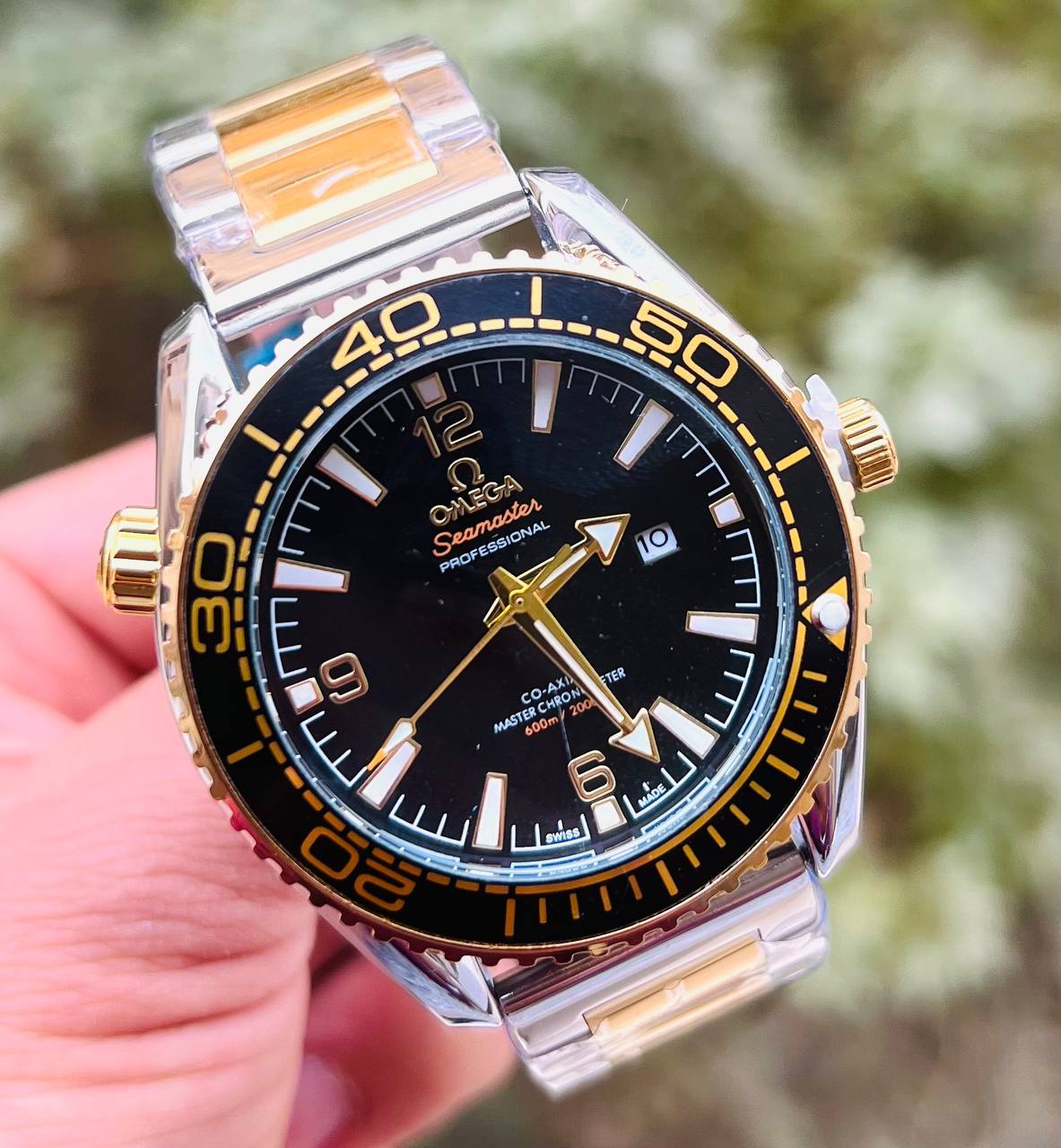 Omega Seamaster Planet Ocean – Mirror Original Silver & Gold Edition